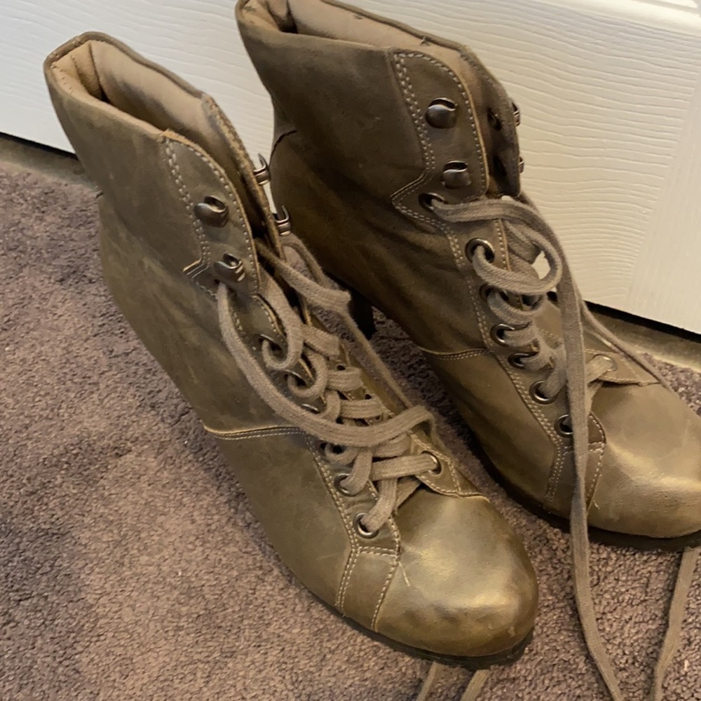 Levity Janey Platform Stiletto Boots Sz 9 Army Green - Picture 7 of 7